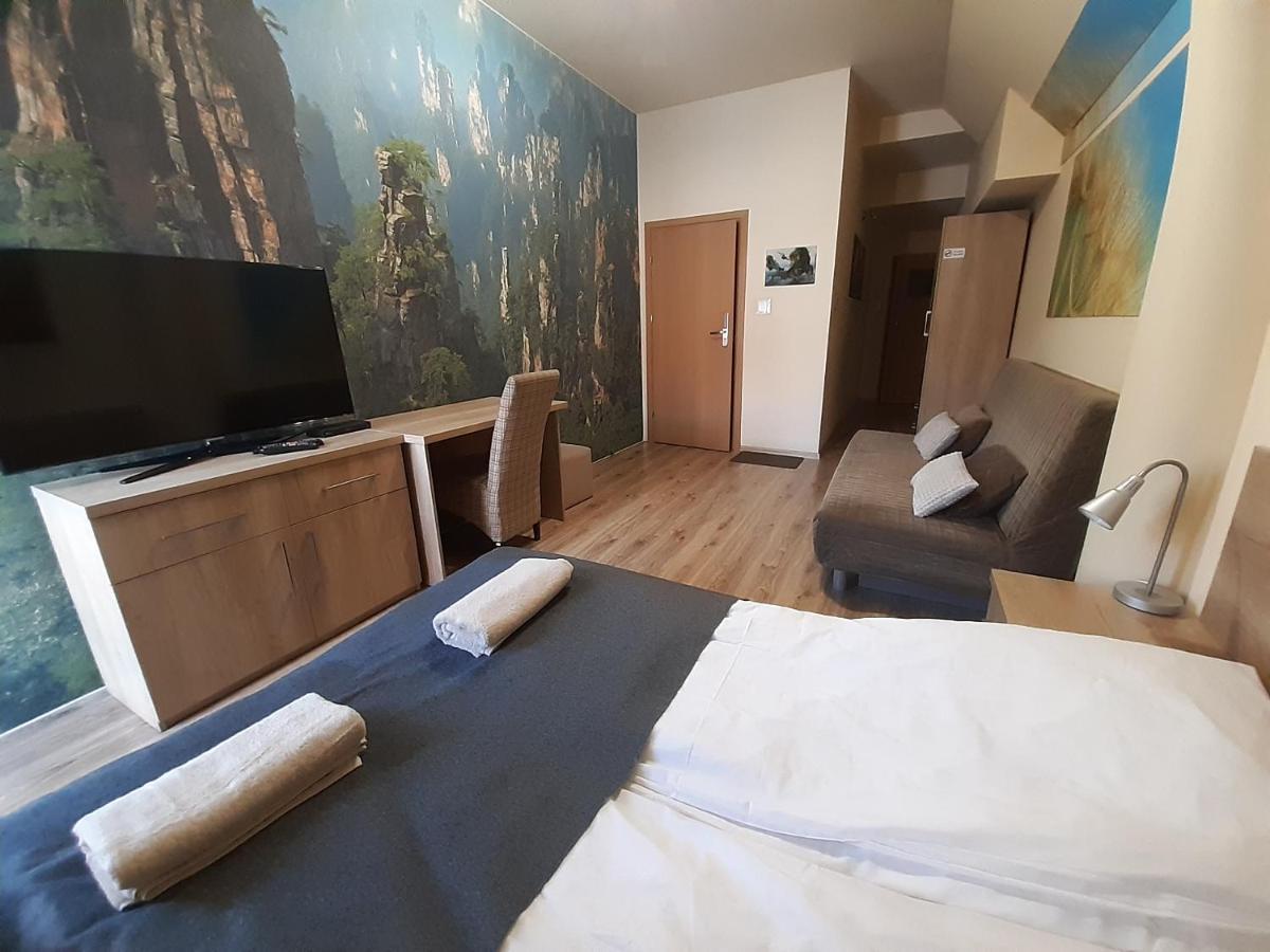 Pokoje Za Kinem Duszniki Zdrój Esterno foto